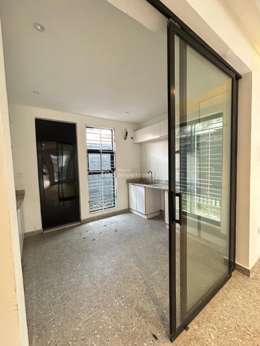 4 Bedroom Terrace with Bq, Ilasan, Lekki, Lagos, Terraced Duplex for Rent