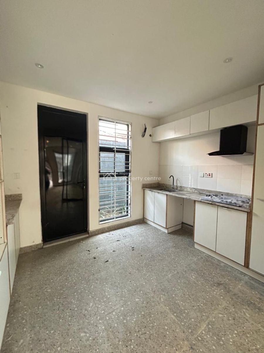 4 Bedroom Terrace with Bq, Ilasan, Lekki, Lagos, Terraced Duplex for Rent