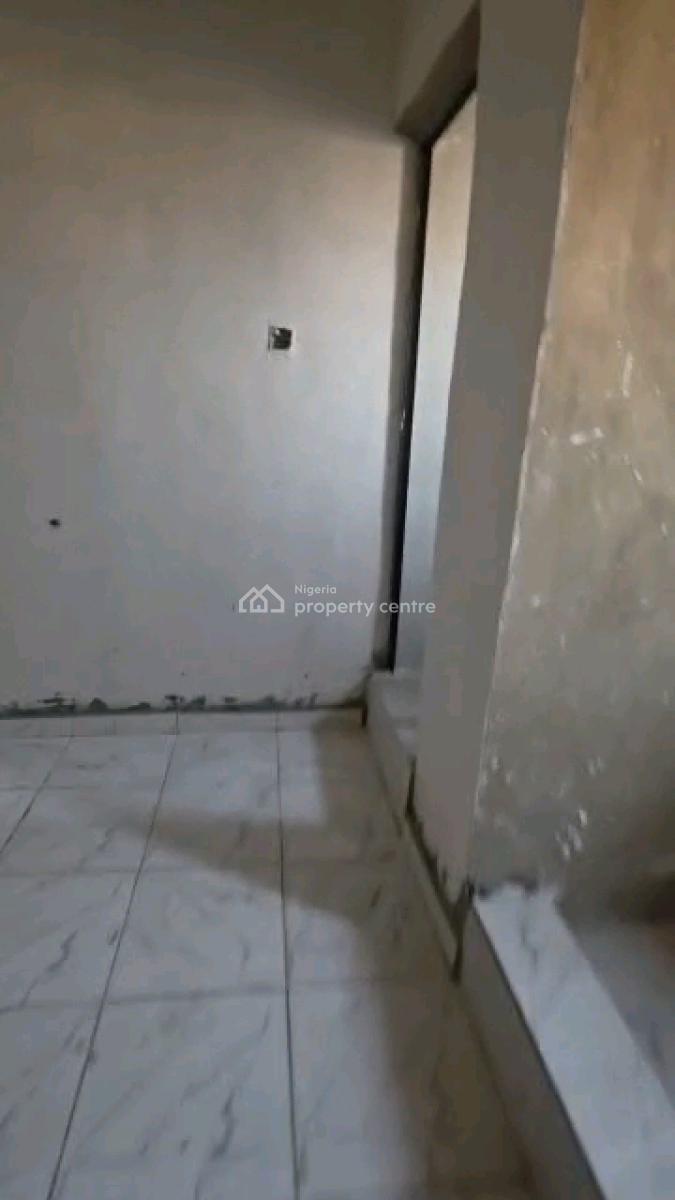 Spacious Self Con,comes with Kitchen Cabinet,, Ige Street, Off Pedro Road, Gbagada, Lagos, Self Contain (single Rooms) for Rent