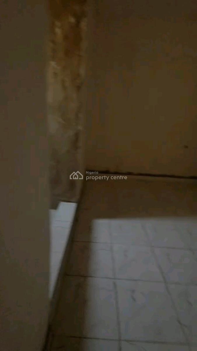 Spacious Self Con,comes with Kitchen Cabinet,, Ige Street, Off Pedro Road, Gbagada, Lagos, Self Contain (single Rooms) for Rent