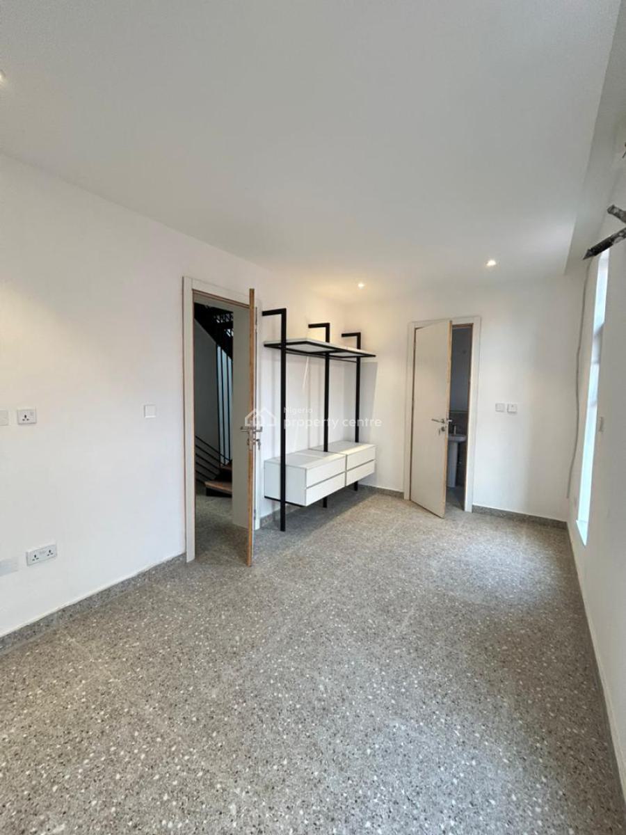 4 Bedroom Terrace Duplex with Bq on 2 Floors, Ilasan, Lekki, Lagos, Terraced Duplex for Rent