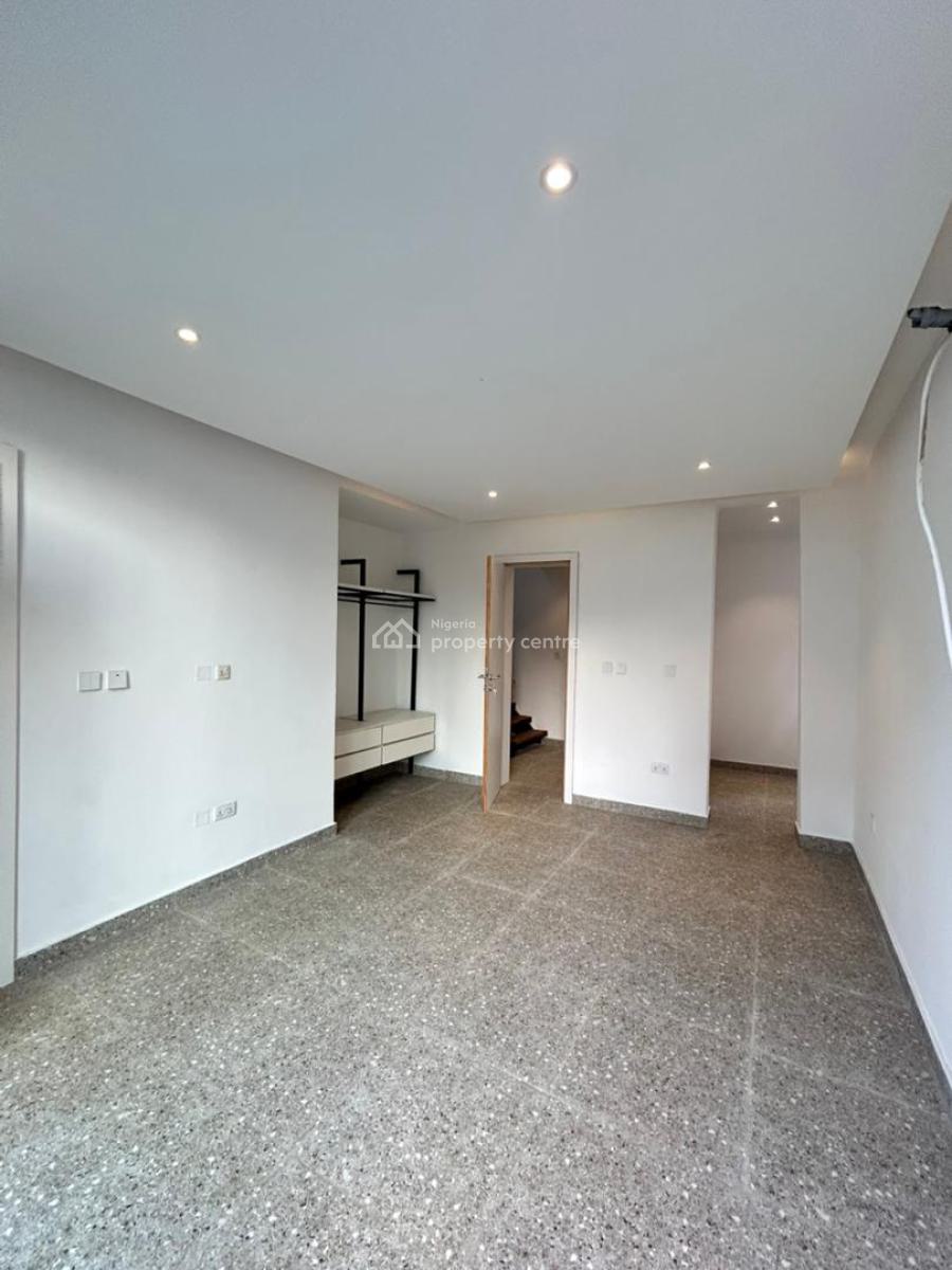 4 Bedroom Terrace Duplex with Bq on 2 Floors, Ilasan, Lekki, Lagos, Terraced Duplex for Rent