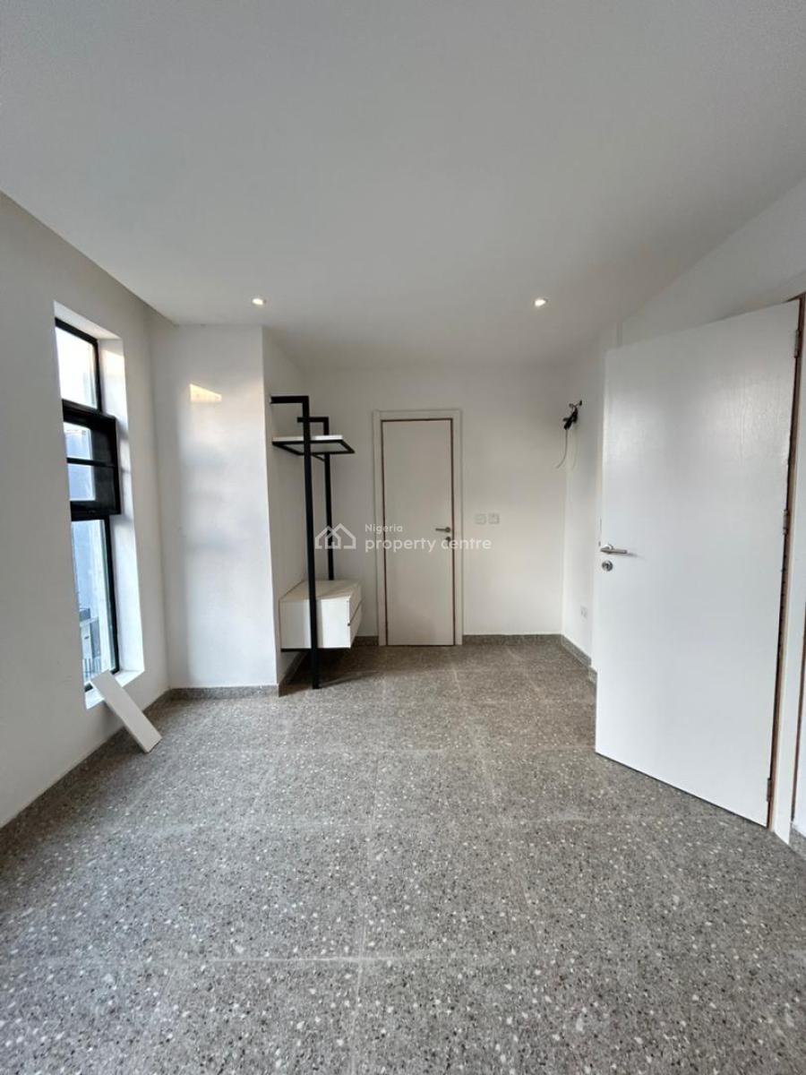 4 Bedroom Terrace Duplex with Bq on 2 Floors, Ilasan, Lekki, Lagos, Terraced Duplex for Rent