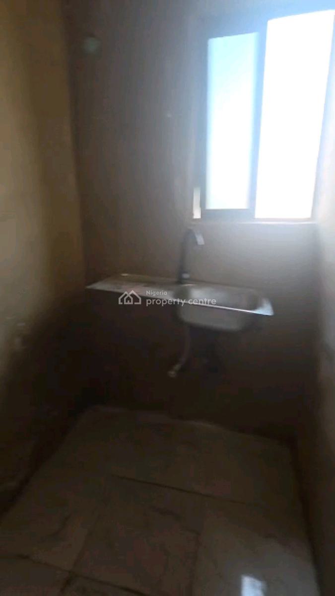 3nos  Spacious Self Con,comes with Kitchen Cabinet,pop Ceiling,balcony, Ige Street, Off Pedro Road, Gbagada, Lagos, Self Contain (single Rooms) for Rent