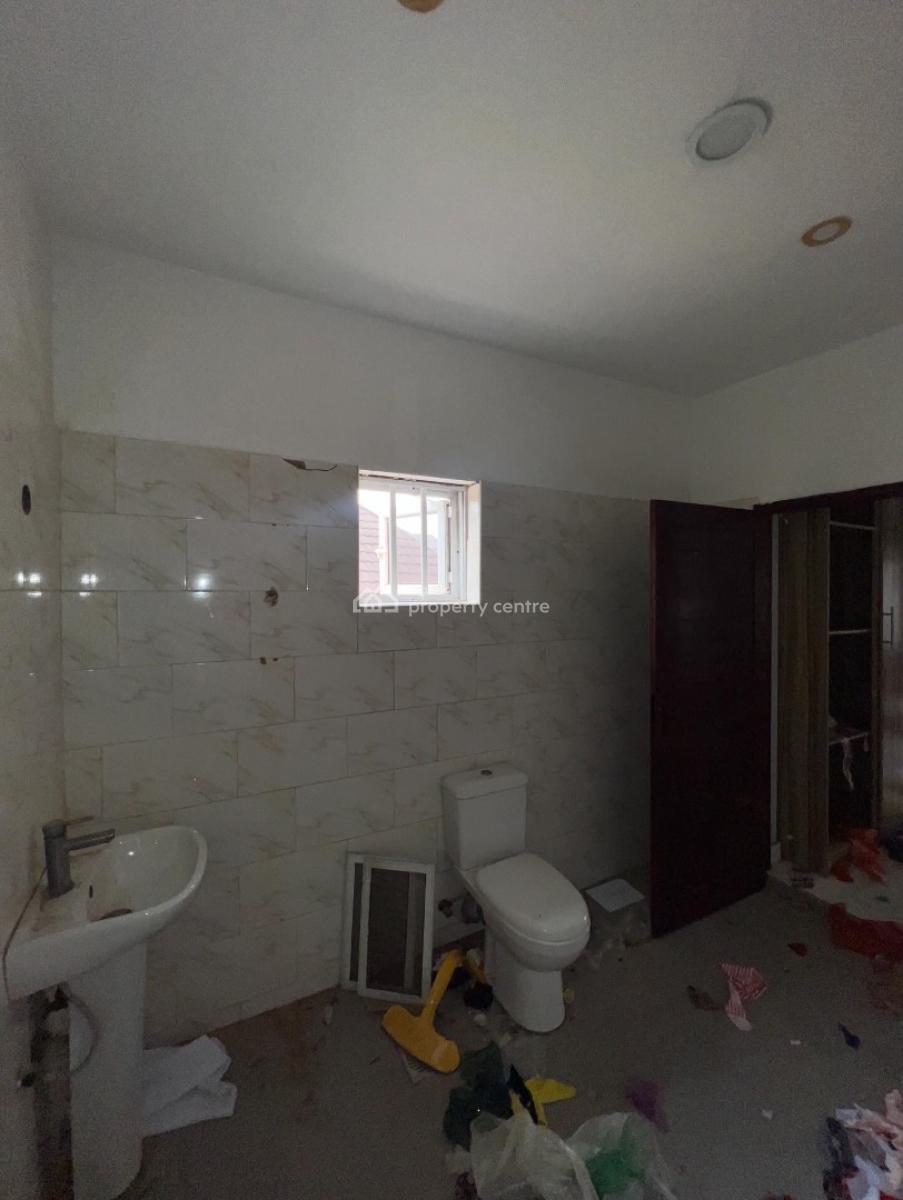 Beautiful 5 Bedroom Semi Detached Duplex with Bq, Osapa London, Osapa, Lekki, Lagos, Semi-detached Duplex for Rent