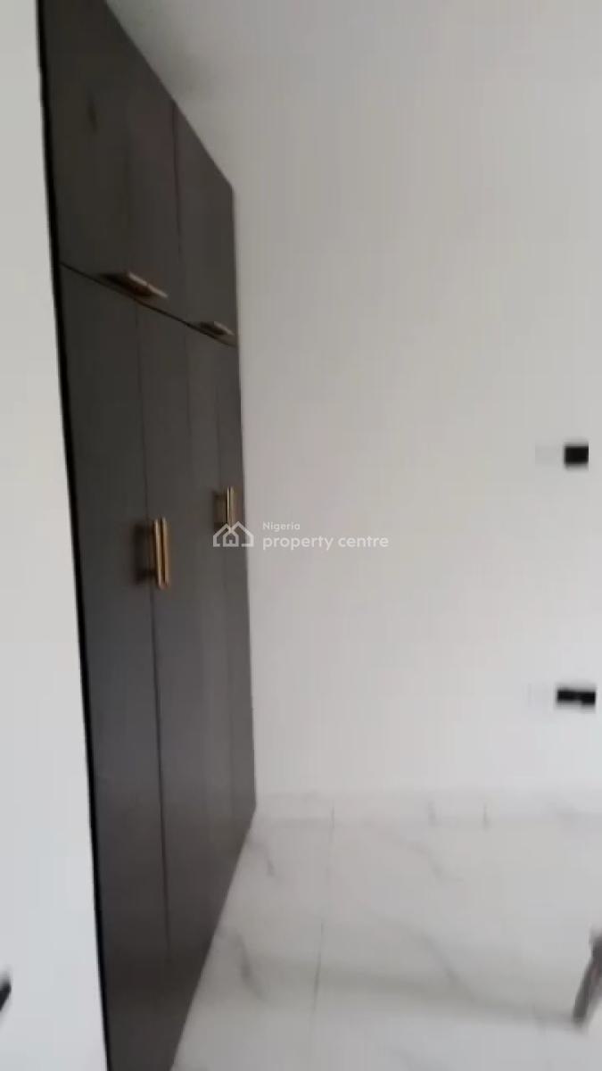 Massive 3 Bedroom Flat Upstairs, Otunla By Kajola, Lakowe, Ibeju Lekki, Lagos, Flat / Apartment for Rent