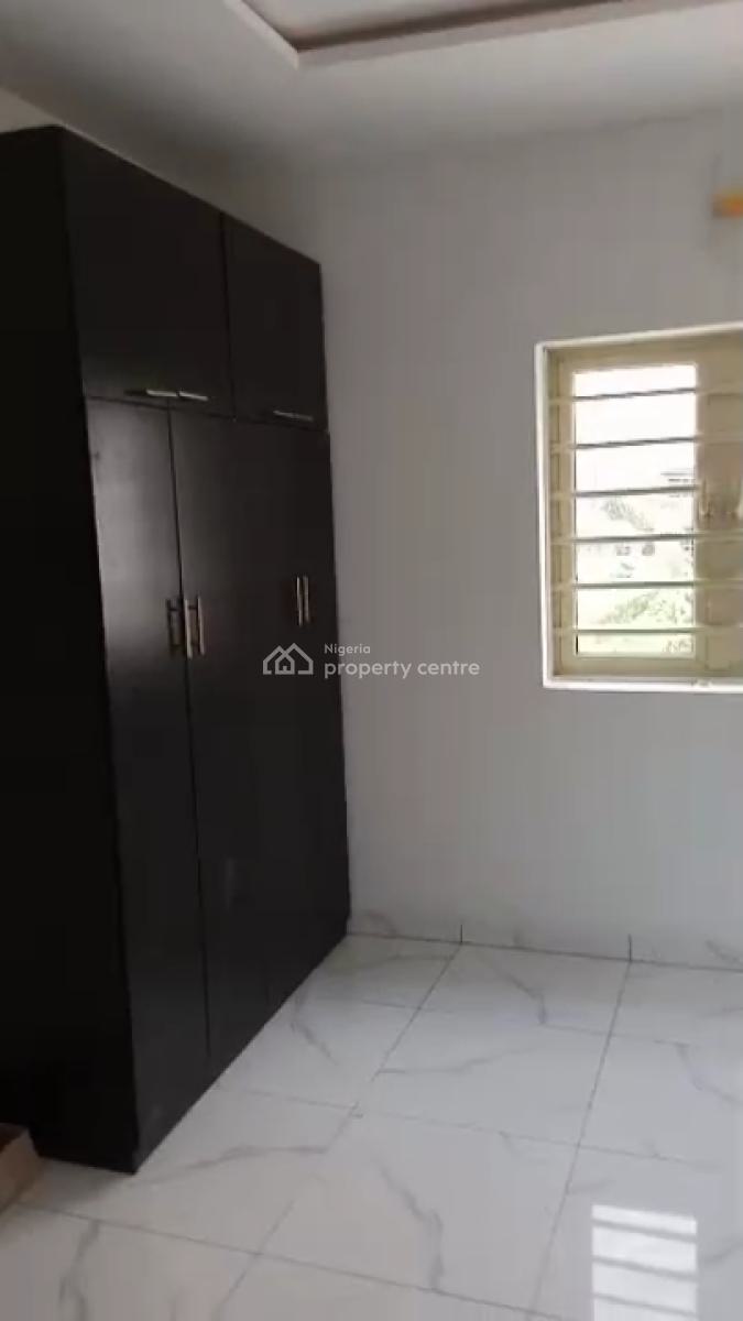 Massive 3 Bedroom Flat Upstairs, Otunla By Kajola, Lakowe, Ibeju Lekki, Lagos, Flat / Apartment for Rent