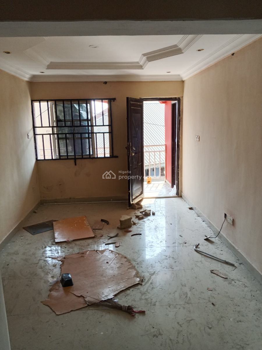 Spacious Room and Parlor Self Contain Flat Upstairs, Lakowe, Ibeju Lekki, Lagos, Mini Flat (room and Parlour) for Rent