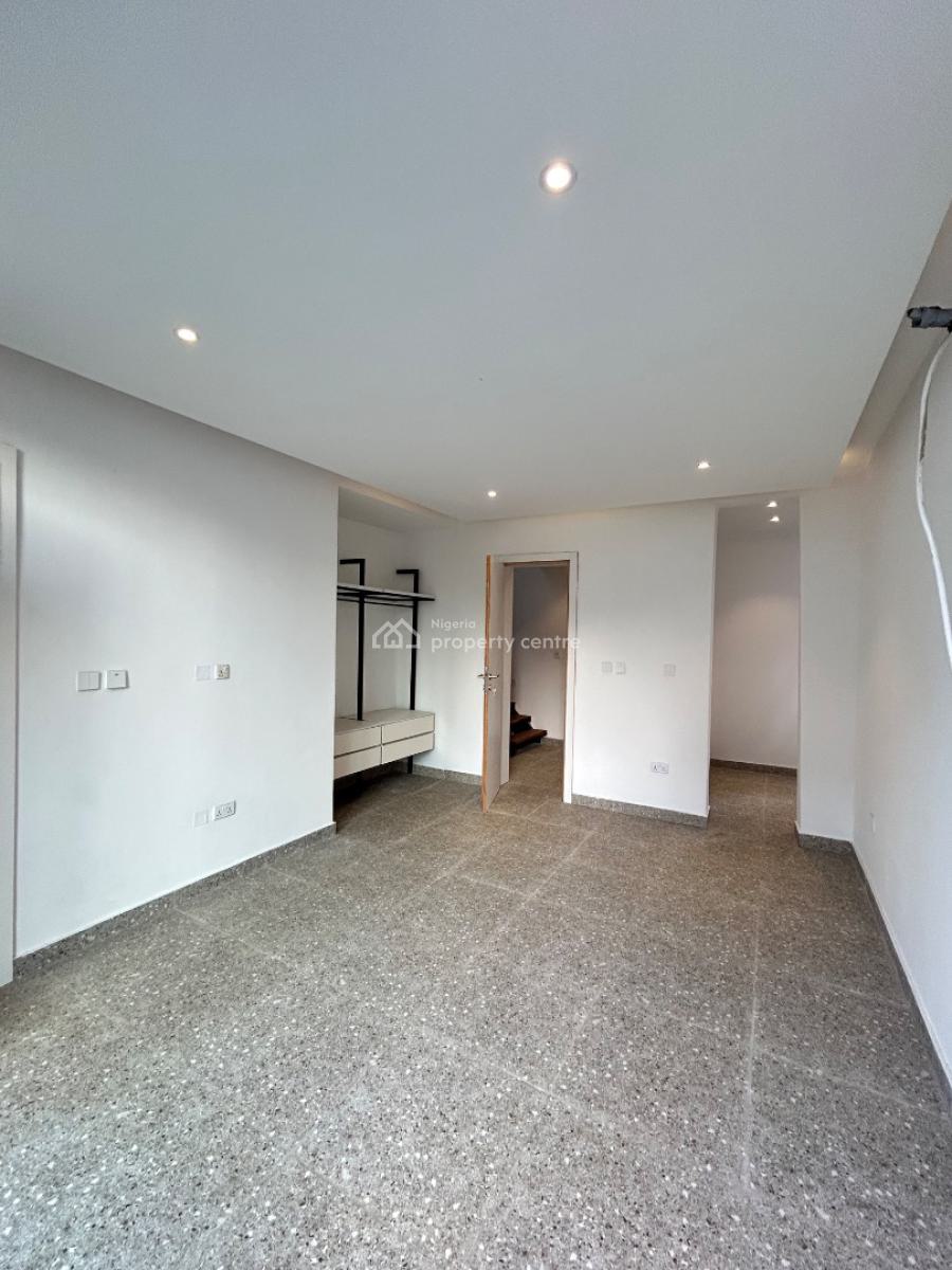 4 Bedroom Terrace Duplex with Bq, Ilasan, Lekki, Lagos, Terraced Duplex for Rent