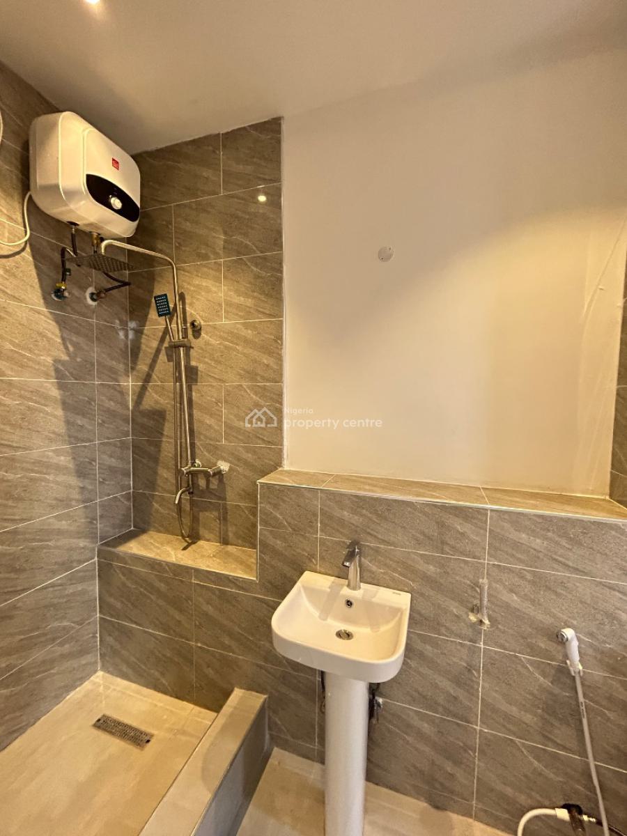 4 Bedroom Terrace Duplex with Bq, Ilasan, Lekki, Lagos, Terraced Duplex for Rent