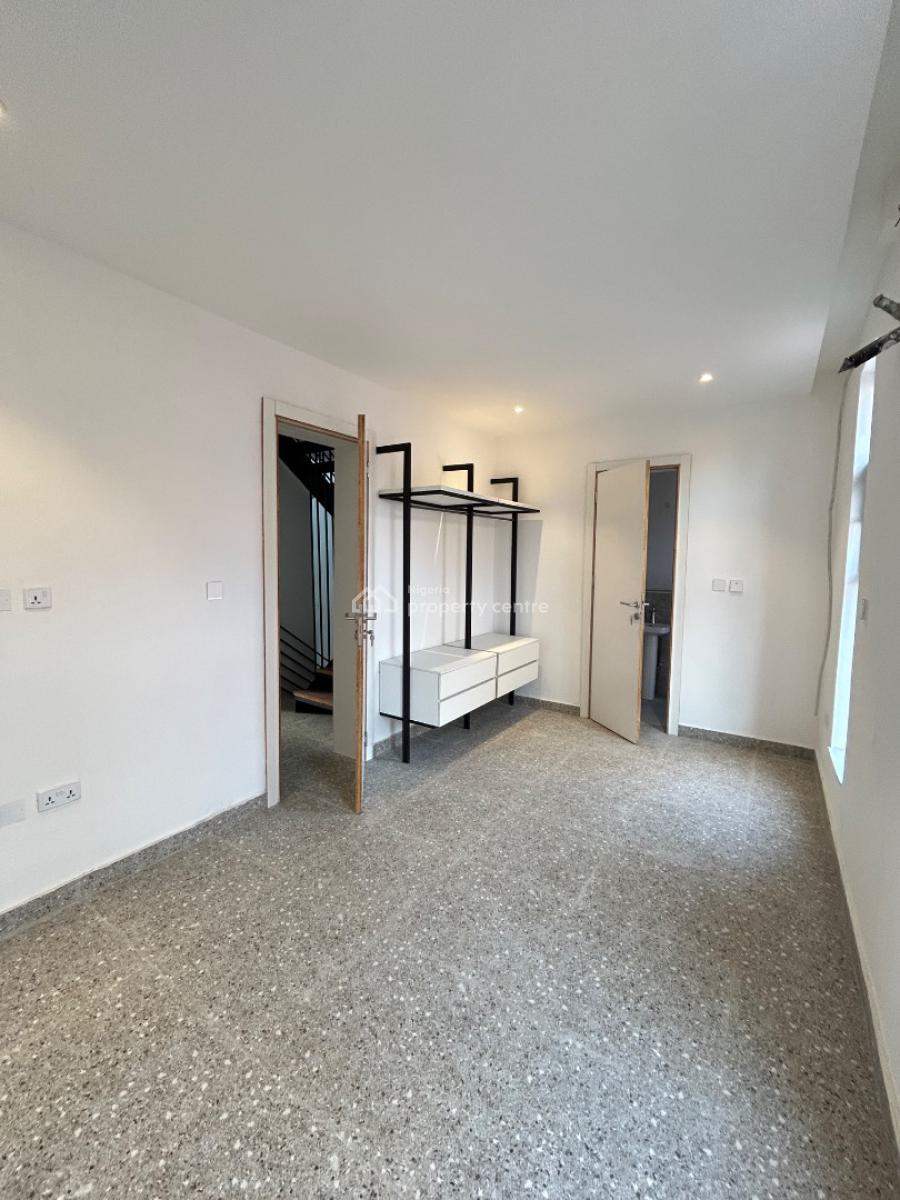 4 Bedroom Terrace Duplex with Bq, Ilasan, Lekki, Lagos, Terraced Duplex for Rent