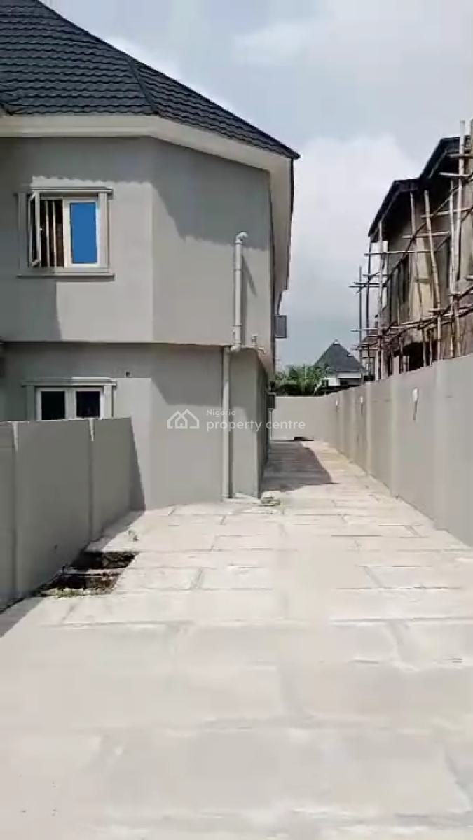 Newly Built 3 Bedroom Flat, Onishan, Lakowe, Ibeju Lekki, Lagos, Flat / Apartment for Rent