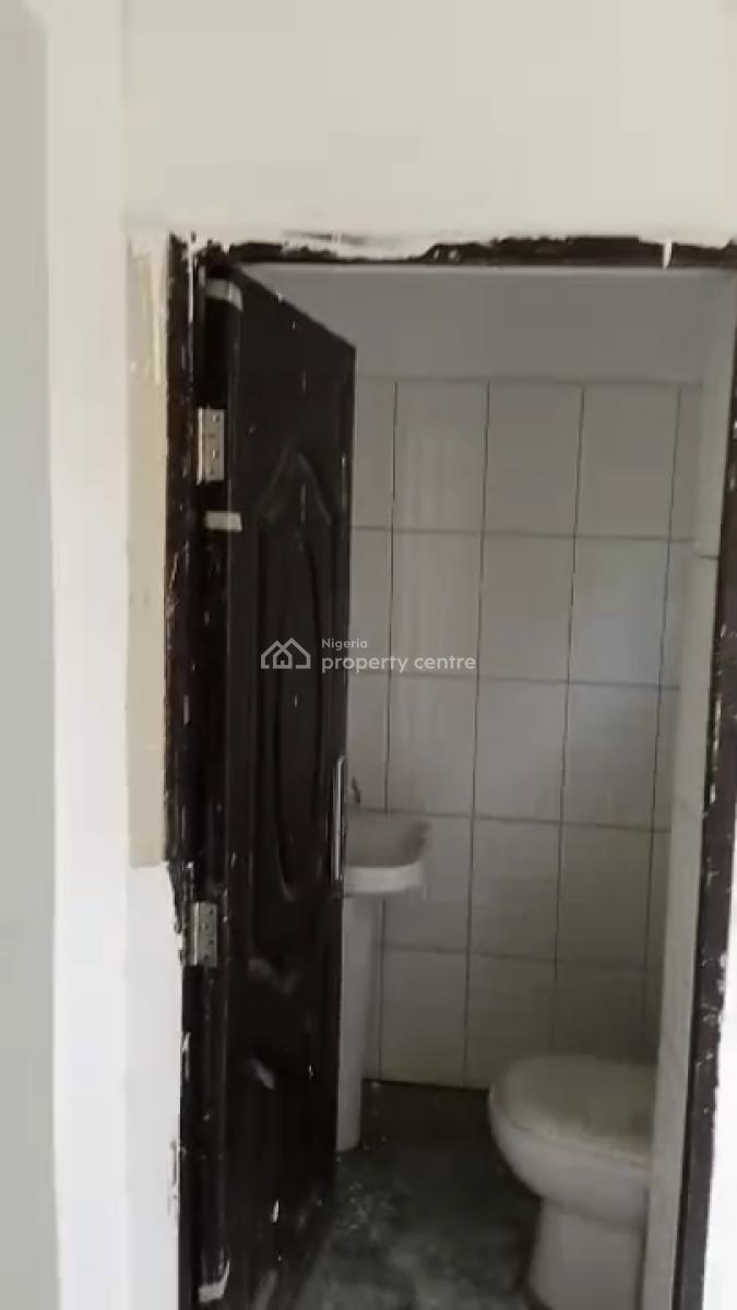 Newly Built 3 Bedroom Flat, Onishan, Lakowe, Ibeju Lekki, Lagos, Flat / Apartment for Rent