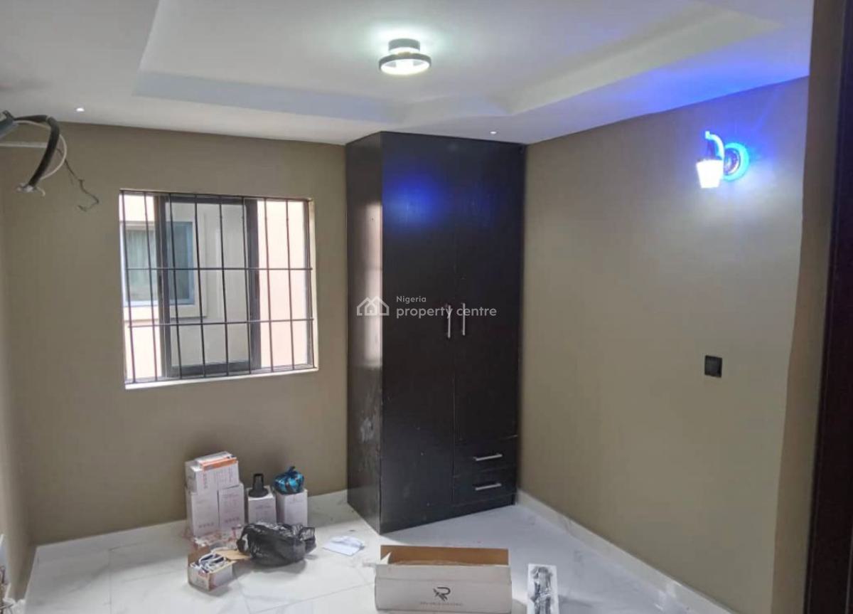 2 Bedroom Flat Apartment, Fara Park Estate By Shoprite, Sangotedo, Ajah, Lagos, Flat / Apartment for Sale