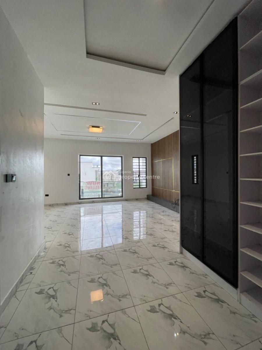 a Well Detailed  5 Bedroom Fully Detached Duplex with Elevator, & Cinema, Ikoyi, Lagos, Detached Duplex for Sale