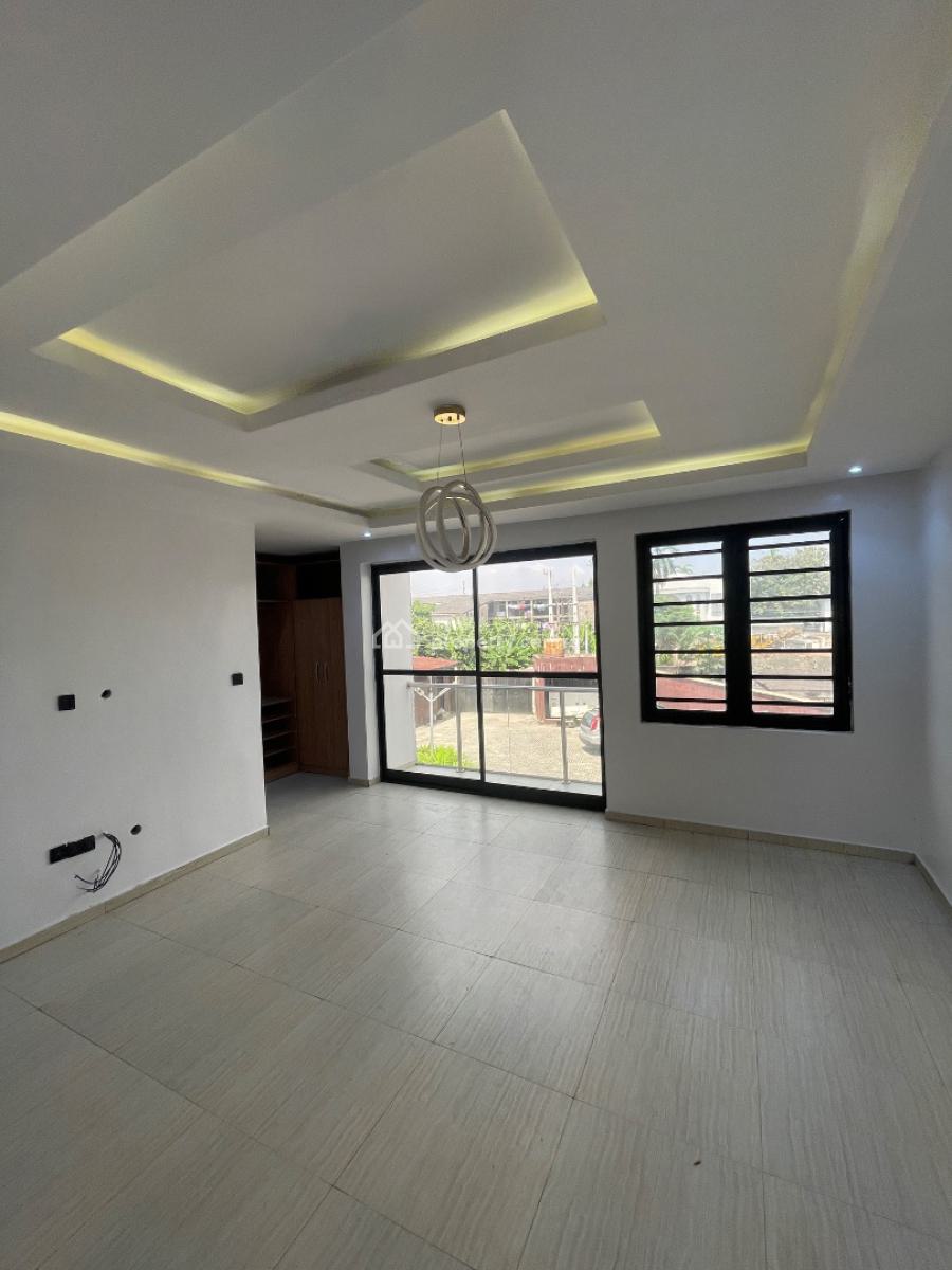 4 Bedroom Terrace Duplex with Bq with Central Swimming Pool, Awolowo Road, Ikoyi, Lagos, Terraced Duplex for Sale