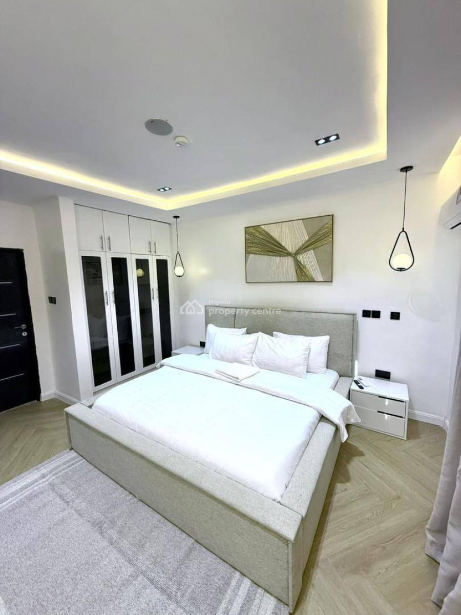 3 Bedroom with Swimming Pool, Lekki Phase 1, Lekki, Lagos, Flat / Apartment Short Let
