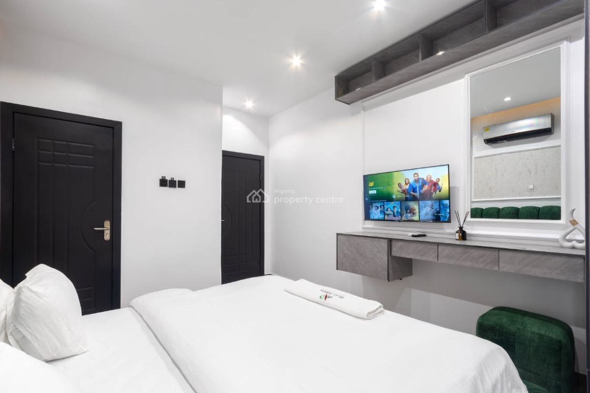 Newly Launched 2 Bedroom Apartment with Private Gazebo, Swimming Pool,, Lekki Phase 1, Lekki, Lagos, Flat / Apartment Short Let