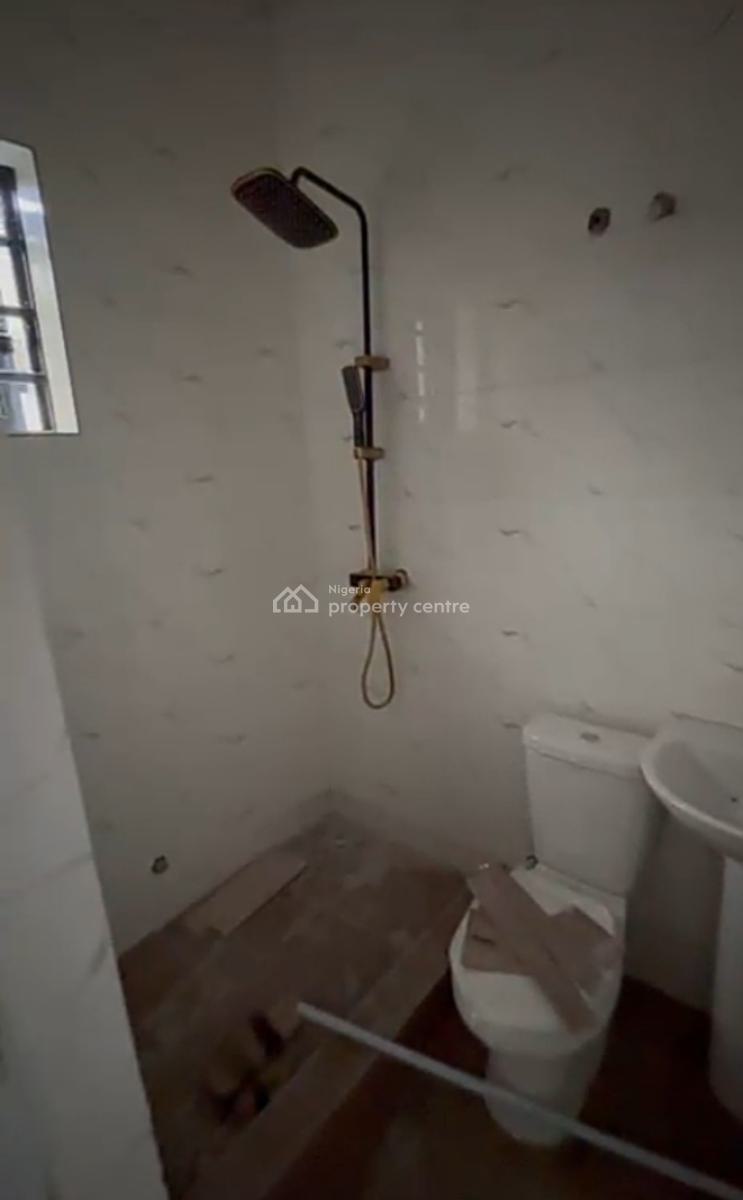 Newly Built 2 Bedroom Apartment, Blenco Shoppers Hub, Sangotedo, Ajah, Lagos, Flat / Apartment for Rent