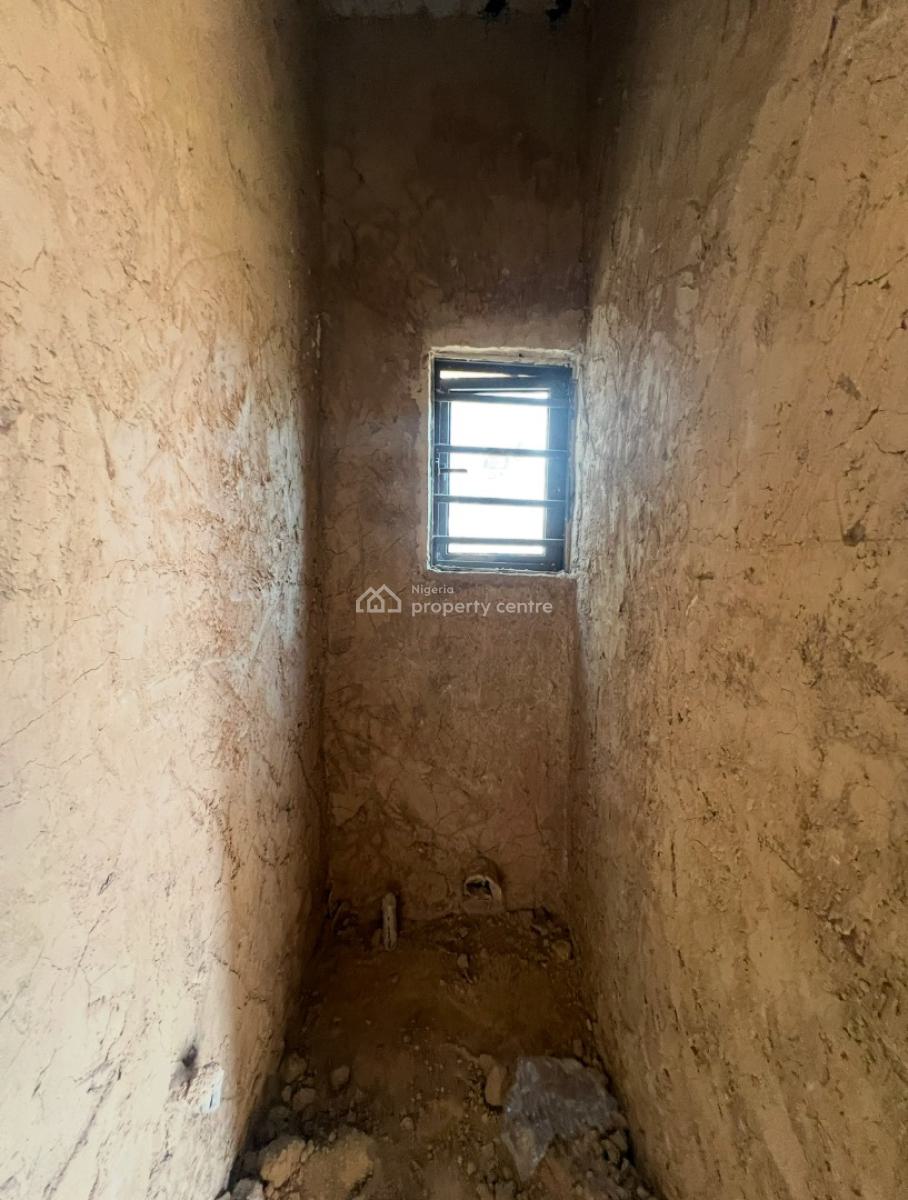 4 Bedroom Townhouse, Kubwa, Abuja, Terraced Duplex for Sale