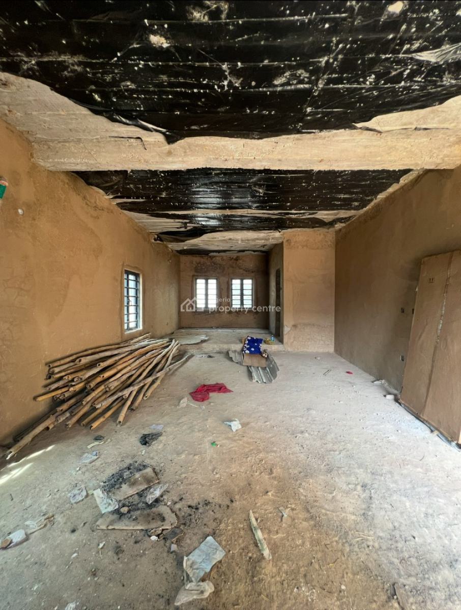 4 Bedroom Townhouse, Kubwa, Abuja, Terraced Duplex for Sale