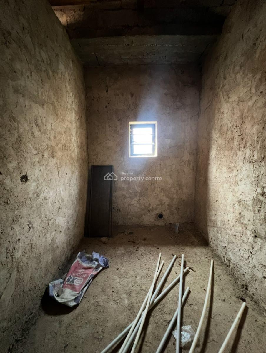 4 Bedroom Townhouse, Kubwa, Abuja, Terraced Duplex for Sale