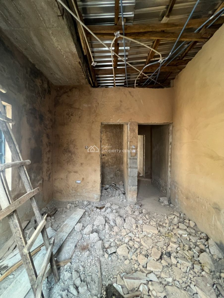 4 Bedroom Townhouse, Kubwa, Abuja, Terraced Duplex for Sale