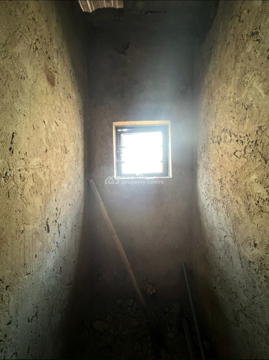 4 Bedroom Townhouse, Kubwa, Abuja, Terraced Duplex for Sale