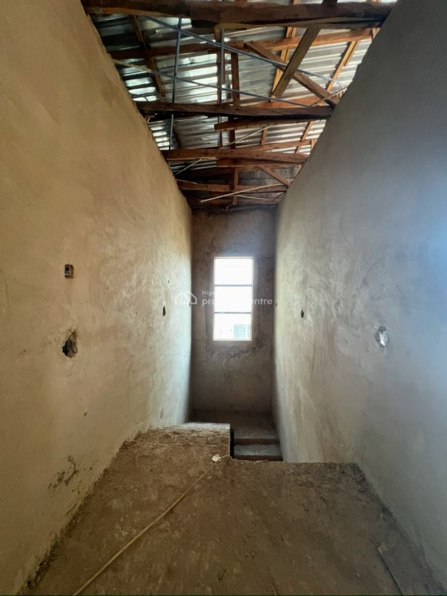 5 Bedroom Townhouse, Kubwa, Abuja, Terraced Duplex for Sale