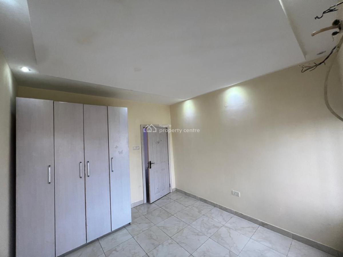 a Standard 3 Bedroom Flat with Bq at New Road Chevron Lekki Lagos, New Road Chevron Lekki Lagos, Lekki Phase 2, Lekki, Lagos, Flat / Apartment for Rent