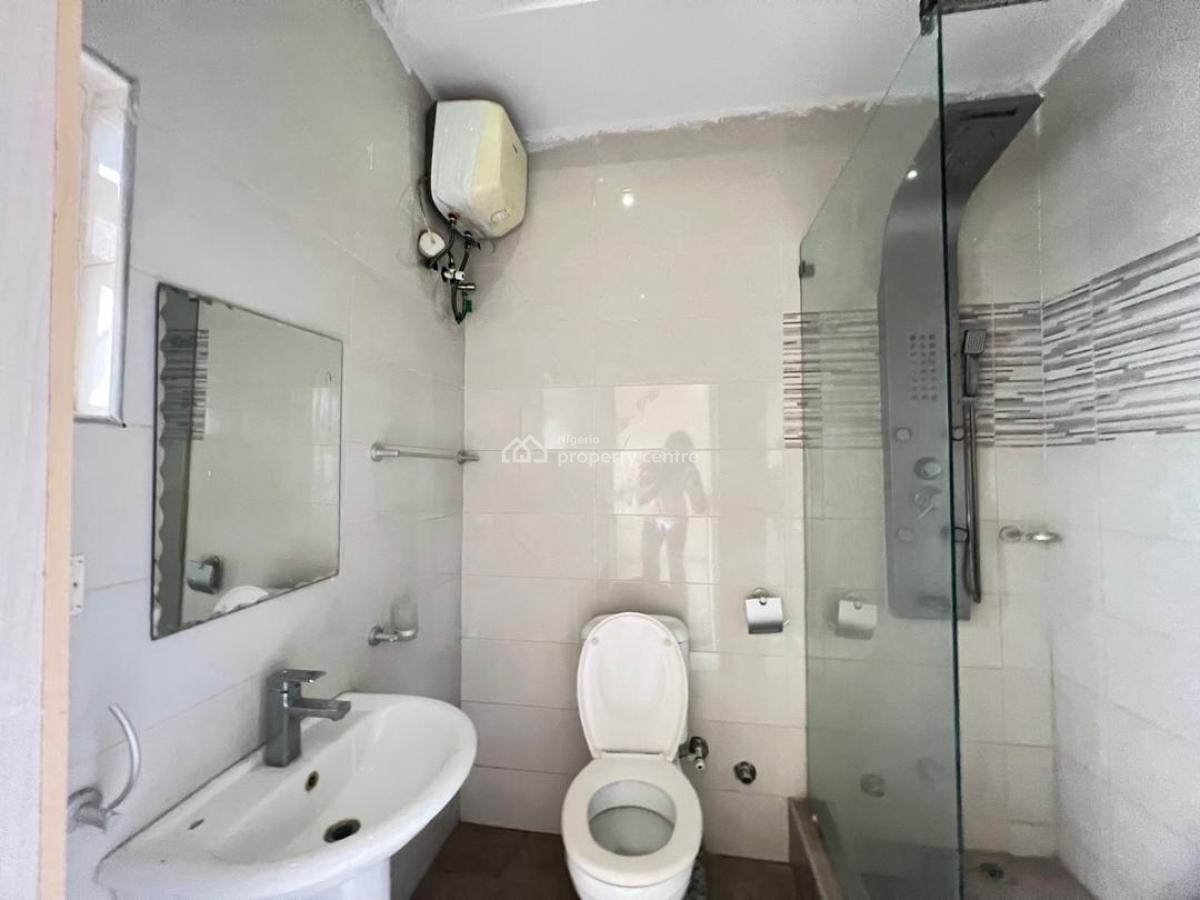 a Standard 3 Bedroom Flat with Bq at New Road Chevron Lekki Lagos, New Road Chevron Lekki Lagos, Lekki Phase 2, Lekki, Lagos, Flat / Apartment for Rent