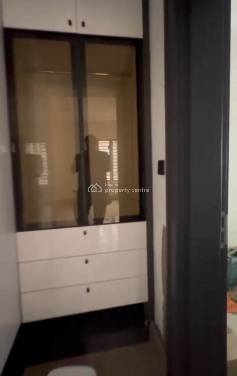 4bedroom Fully Detached Duplex with 3 Setting Rooms & a Room Bq, Very Serene Neighborhood Tared Access Road, Jabi, Abuja, Detached Duplex for Sale