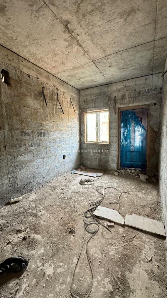 Distress Semi Finished 4 Bedroom Terrace Duplex with Bq, Brains and Hammers Estate, Life Camp, Abuja, Terraced Duplex for Sale