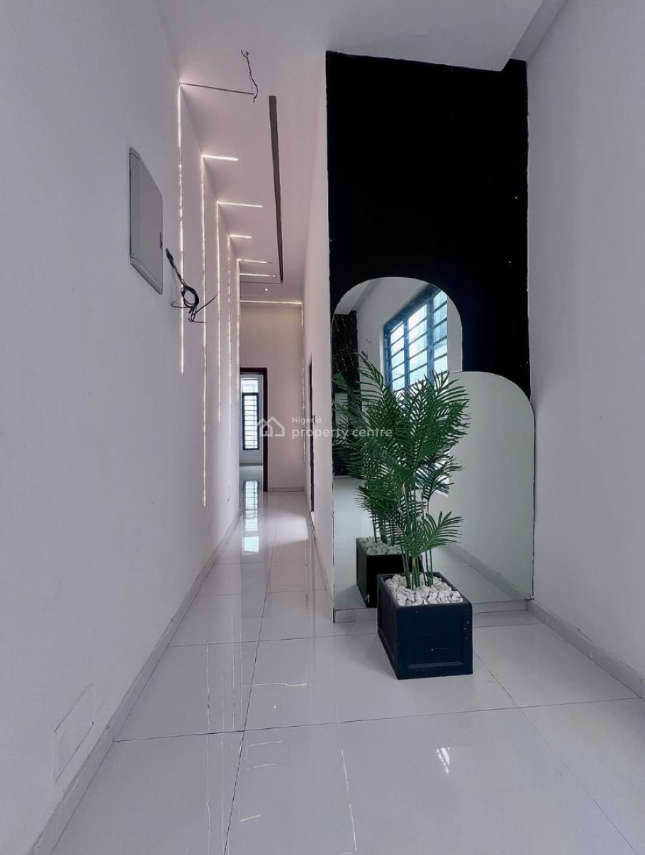 5bedroom Detached Duplex with Swimming Pool, Ajah, Lagos, Detached Duplex for Sale