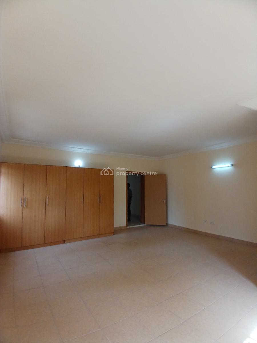 Well Renovated 4 Bedroom Terrace Duplex with 1room Bq, Guzape District Abuja Diplomatic Zone, Guzape District, Abuja, Terraced Duplex for Rent