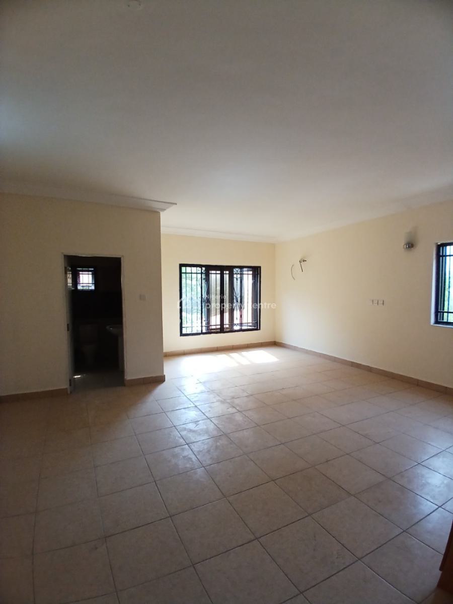 Well Renovated 4 Bedroom Terrace Duplex with 1room Bq, Guzape District Abuja Diplomatic Zone, Guzape District, Abuja, Terraced Duplex for Rent