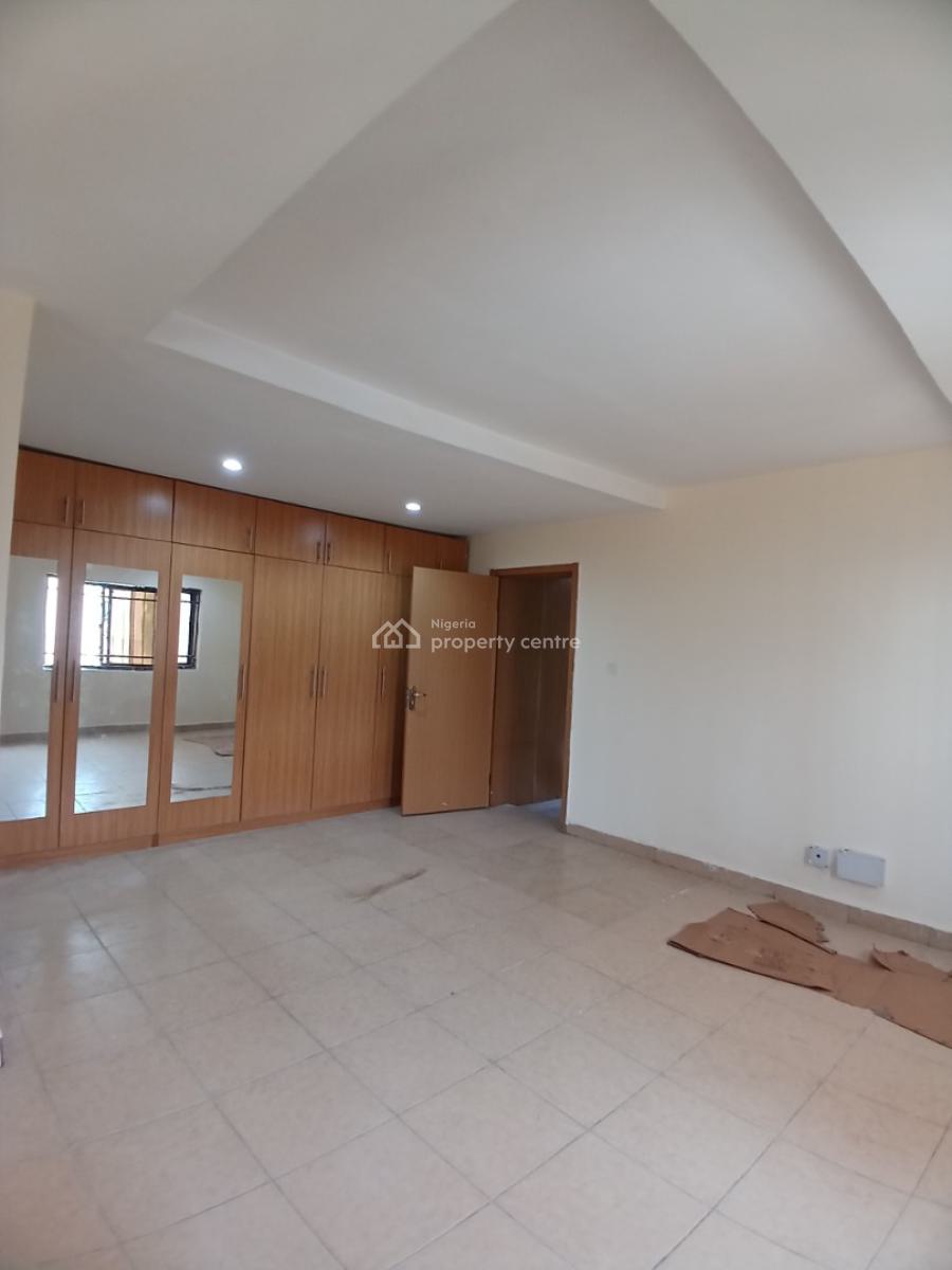 Well Renovated 4 Bedroom Terrace Duplex with 1room Bq, Guzape District Abuja Diplomatic Zone, Guzape District, Abuja, Terraced Duplex for Rent