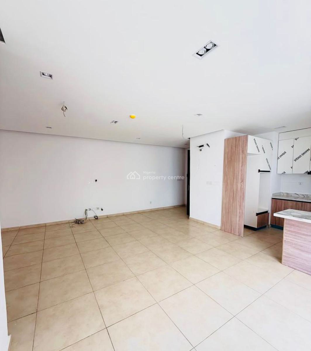 Brand New Luxury 2 Bedroom Apartment with Pool & Gym, Ologolo, Lekki, Lagos, Flat / Apartment for Rent