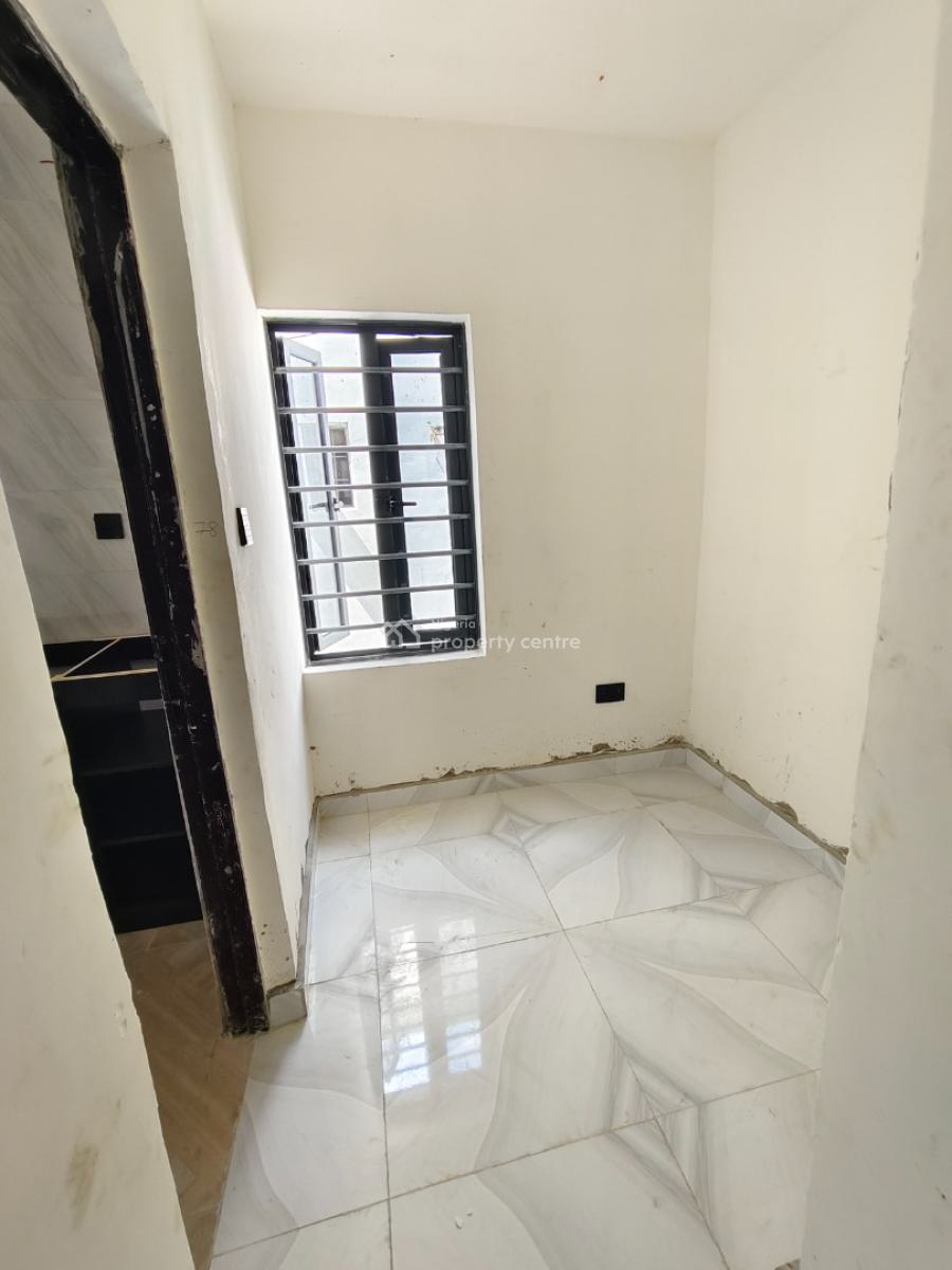 Newly Built 2 Bedrooms Apartment, Ogombo, Ajah, Lagos, Flat / Apartment for Rent