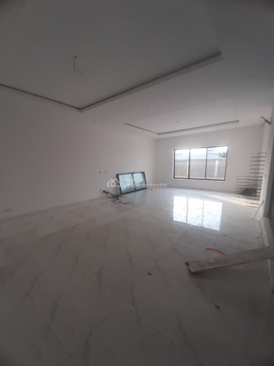 5, Lekki Phase 1, Lekki, Lagos, Terraced Duplex for Rent