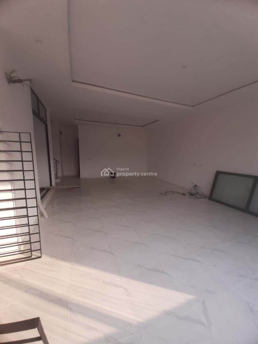 5, Lekki Phase 1, Lekki, Lagos, Terraced Duplex for Rent