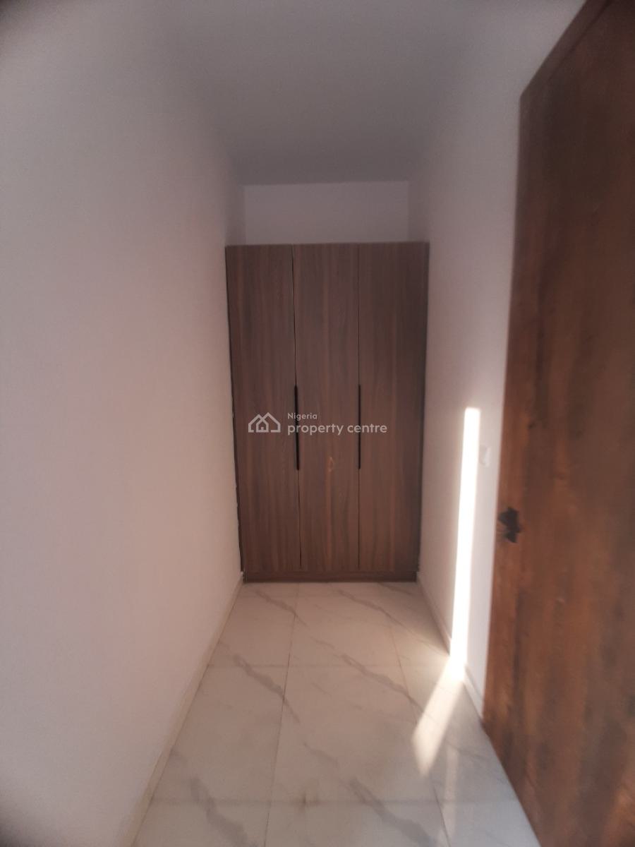 5, Lekki Phase 1, Lekki, Lagos, Terraced Duplex for Rent