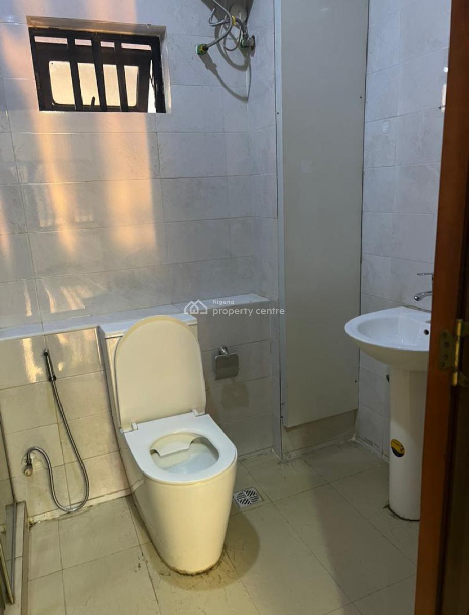 Contemporary 3 Bedroom Flat By Raddison Blue Hotel, Ikeja Gra, Ikeja Gra, Ikeja, Lagos, Flat / Apartment for Rent