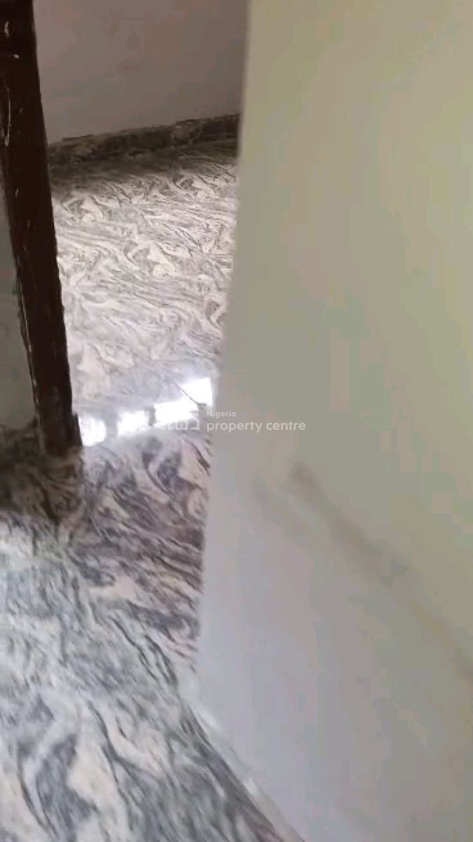 Standard Miniflat, Adekunle, Yaba, Lagos, Mini Flat (room and Parlour) for Rent