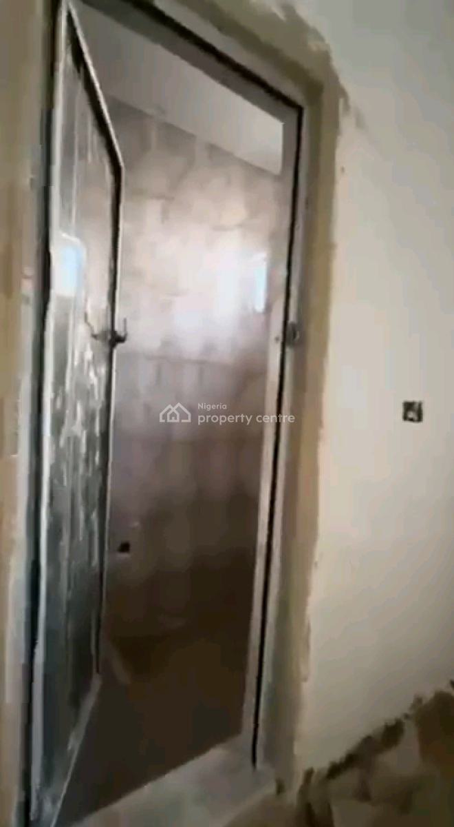 a Newly Built and Standard Roomself Contain, Upstairs, Off Pedro Road, Shomolu, Lagos, Self Contain (single Rooms) for Rent