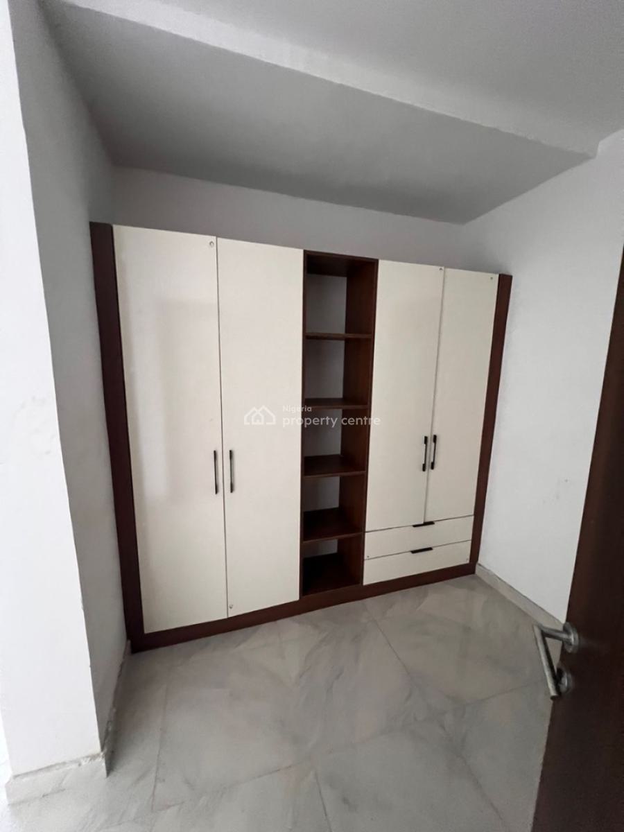 5 Bed Semi Detached Duplex with a Bq and a Spacious Parking Space, Asokoro District, Abuja, Semi-detached Duplex for Rent