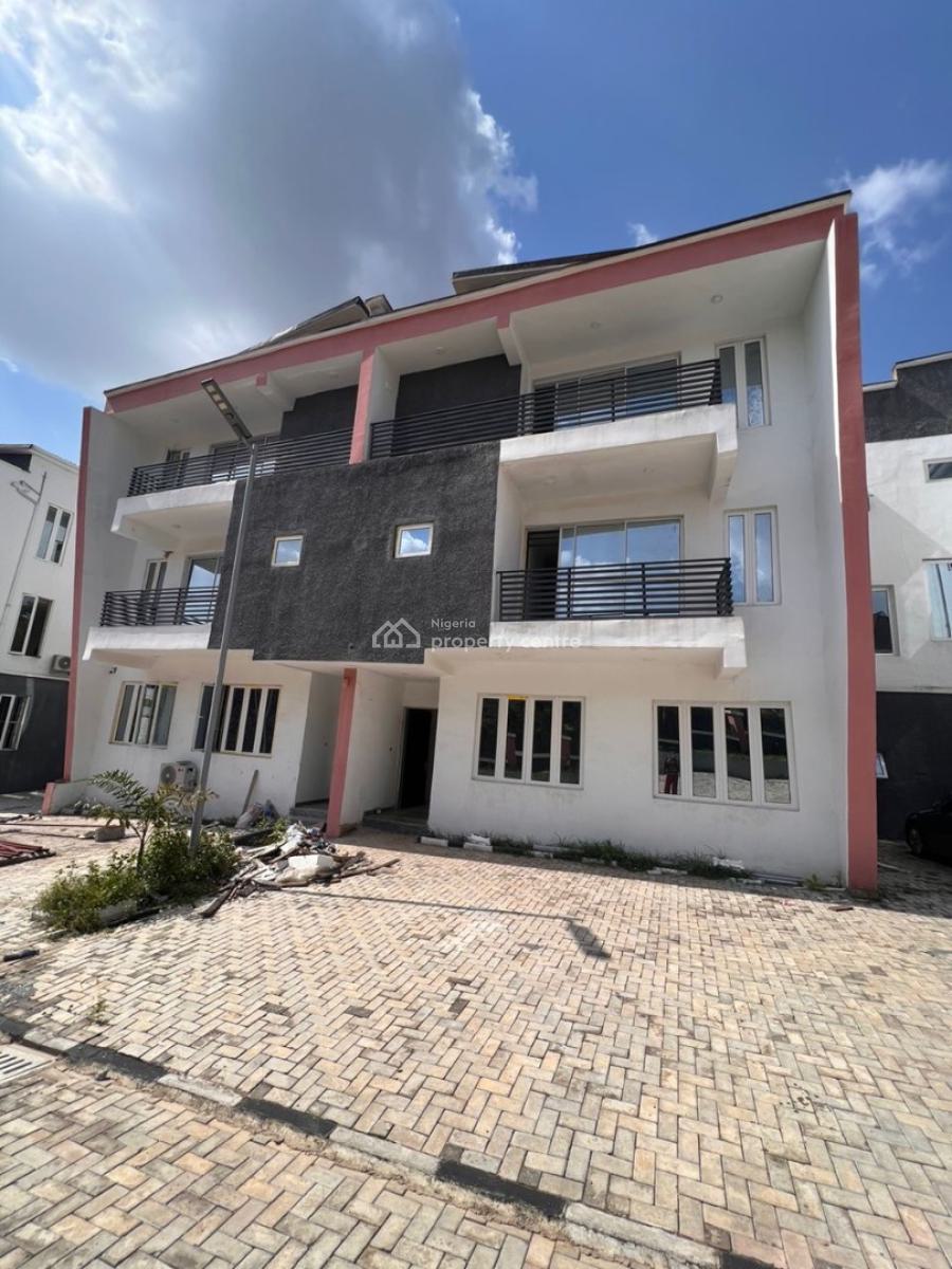 5 Bed Semi Detached Duplex with a Bq and a Spacious Parking Space, Asokoro District, Abuja, Semi-detached Duplex for Rent