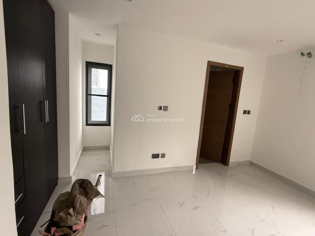 Newly Built 2bed with Elevator at Ikoyi, Off Keffi Street, Ikoyi, Lagos, Flat / Apartment for Sale