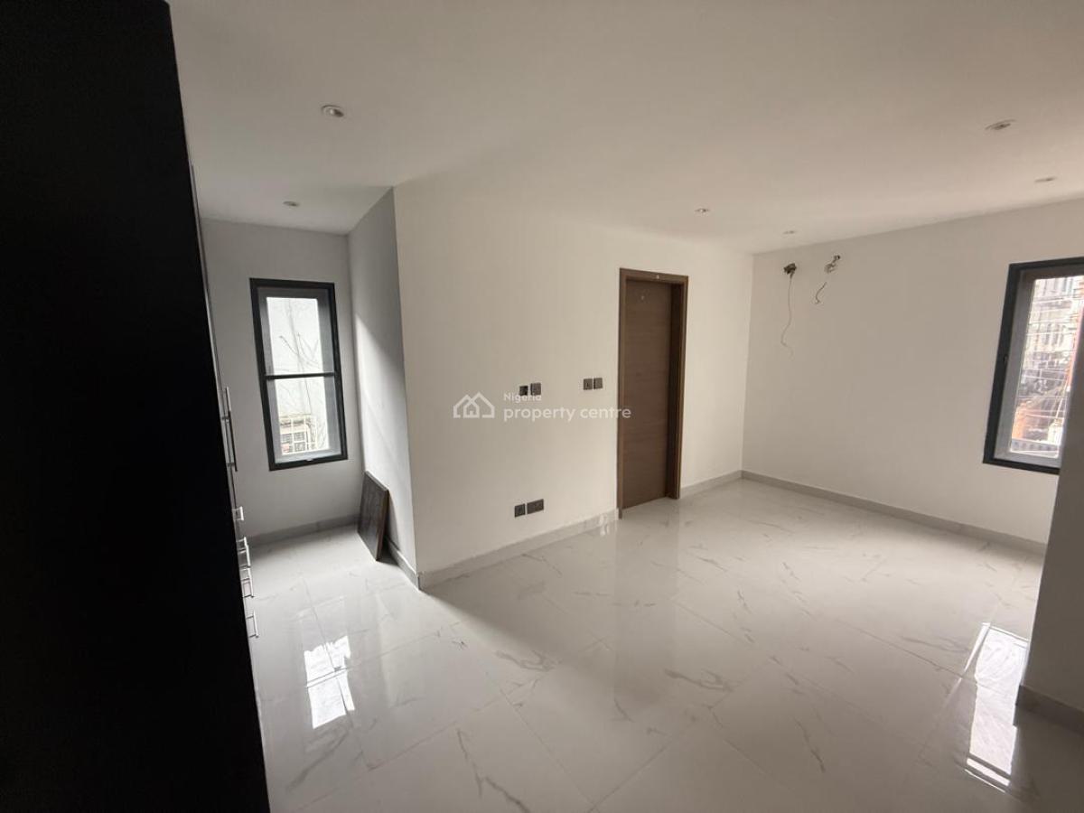 Newly Built 2bed with Elevator at Ikoyi, Off Keffi Street, Ikoyi, Lagos, Flat / Apartment for Sale