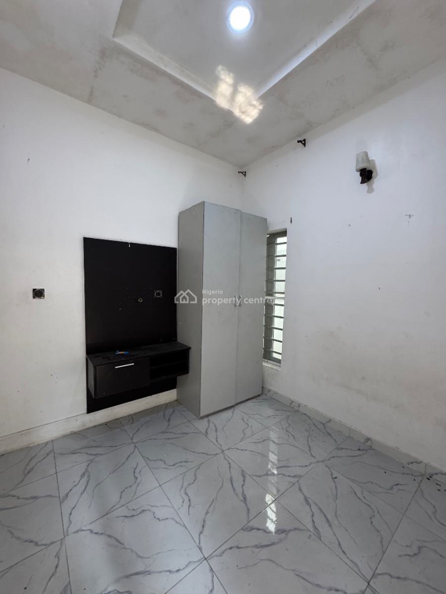 Self Contain, Orchid, Lekki Expressway, Lekki, Lagos, Self Contain (single Rooms) for Rent